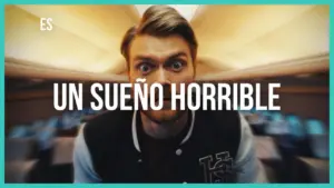 Close-up of a surprised young man with wide eyes, showcasing intense emotion against a blurred background, titled "Un Sueño Horrible."