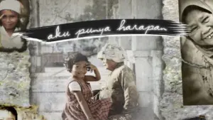 A black and white image featuring three women and a girl, with the text "aku punya harapan" in a decorative font.